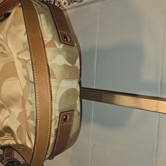 Gold and tan Coach purse - Picture 4 of 14